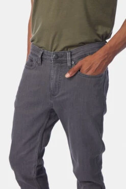 Performance Denim Slim Jeans -Maier Buff Winkel 2009015927058 017 nl