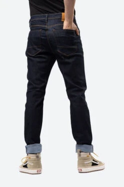 Performance Denim Slim Heritage Rinse -Maier Buff Winkel albae10031 4141 002 nl